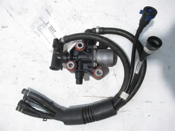 Válvula de dosificación AdBlue OEM 4460913040 para DAF image 2
