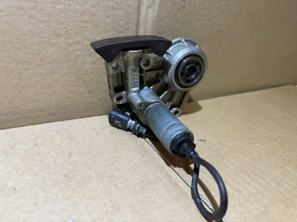 Audi 4.2 FSI Régulateur Arbre à Cames OEM 079109204H image 3