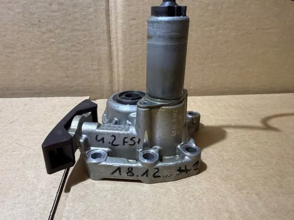 Audi 4.2 FSI Régulateur Arbre à Cames OEM 079109204H image 4