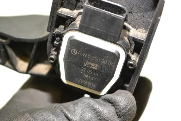 Gaspedaal Potentiometer OEM A9603000004 Mercedes image 7