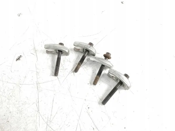 Nissan Primastar ruiskutusteline OEM RZV69795 image 2