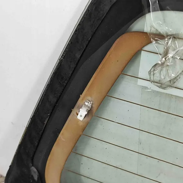 Vitre arrière Isuzu D-Max 2014 - OEM 8980730924 image 5