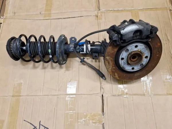 OEM 1 Oikea Etu-MacPherson-Jousitus Citroen C3 image 2