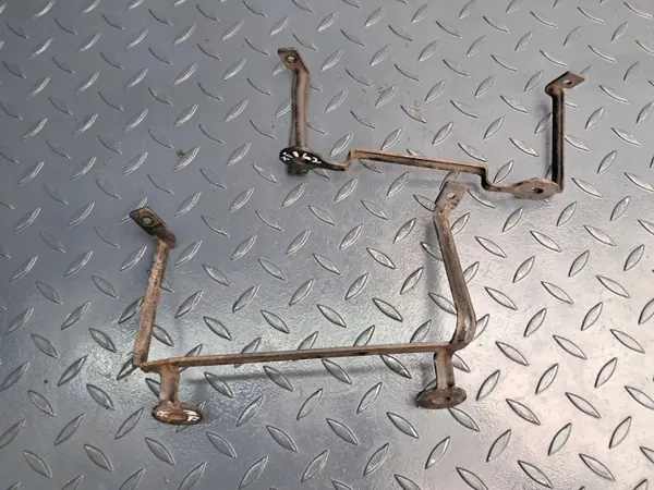 Moottorikannen kiinnike OEM 7 510 107 BMW E53 X5 image 2