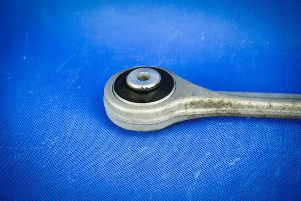 Braccio di Controllo Anteriore Sinistro Audi A4 RS4 A5 8K0407505N image 3