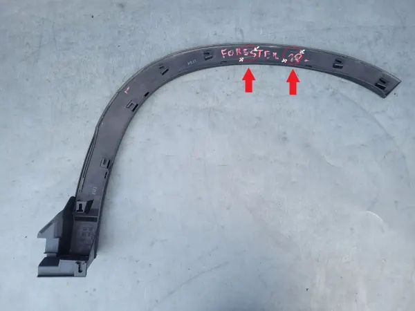 Garniture de garde-boue Subaru Forester V OEM C160102210 Avant Gauche image 5