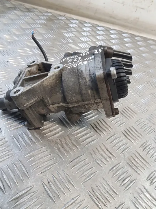 Soupape de frein principale KNORR BREMSE DX65B pour Iveco 130 E23 image 10