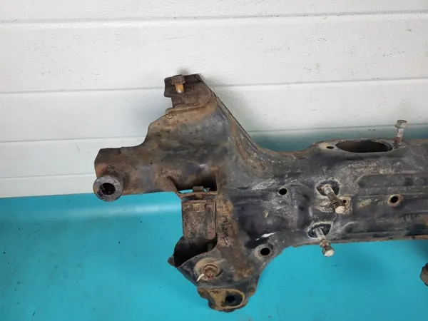 Poutre suspension avant Kia Venga OEM 62400-1P000 image 5
