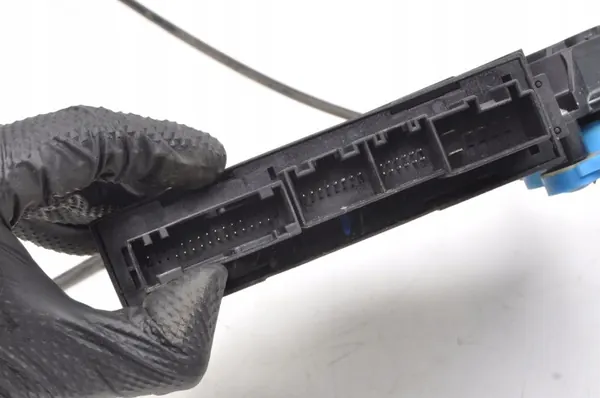 Audi A4 B7 linker voorruitregelaar OEM 8E1959801H image 4