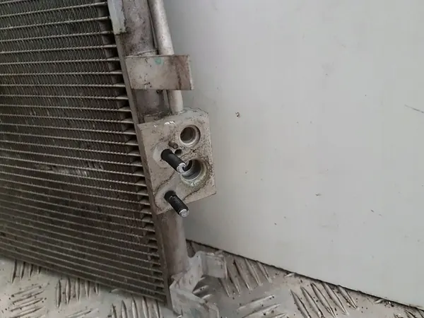 KIA SPORTAGE IV HYUNDAI TUCSON III ILMASTOINTIKONDENSOINTI 97606 D7050 image 8