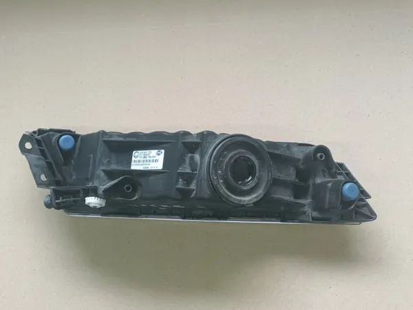 Halogen Höger Framlykta SKODA SUPERB III OEM 3V0941700 image 3