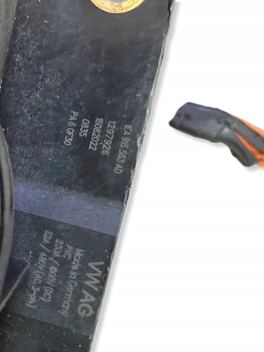Tomada de carga Audi Q4 e-tron OEM 89A971531AC image 5