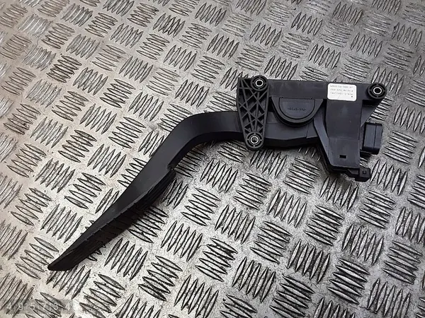 Gaspedaal Chevrolet Captiva 2008 96625893 image 2