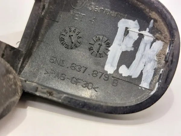 OEM 5N1837879B Vasen takadverkilpi VW Tiguanille image 4