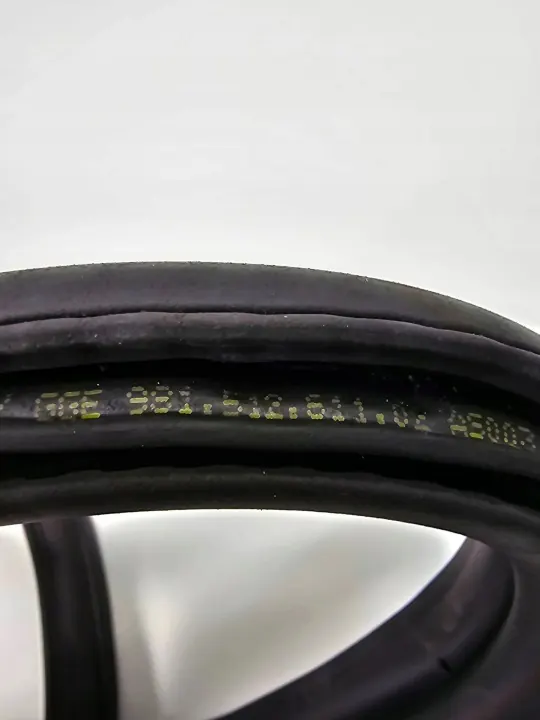 Joint caoutchouc coffre arrière OEM 98151261102 Porsche Boxster image 3