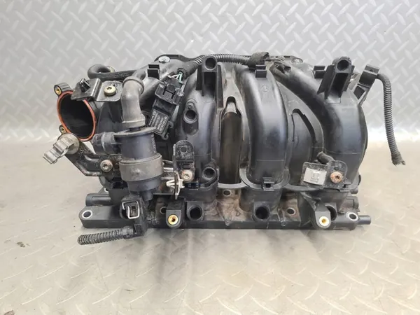 Coletor de admissão 1.6 A16XER Opel Astra IV J image 4