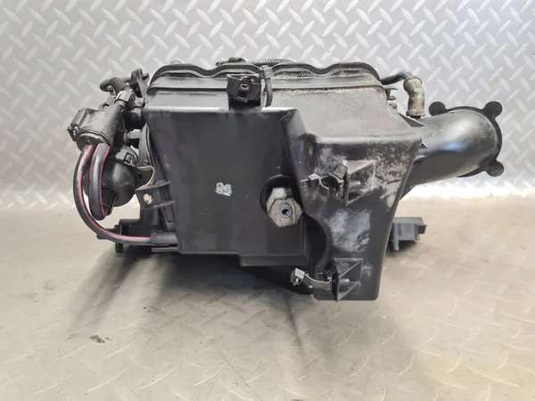 Coletor de admissão 1.6 A16XER Opel Astra IV J image 8