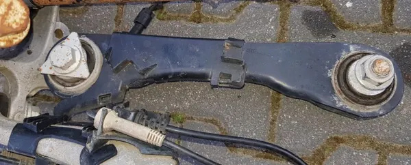 OEM 6865662 Rechter Hinterer Querlenker für BMW 7er image 7