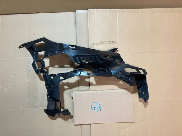 MERCEDES CLASSE E W213 AMG Deslizamento do Para-choque Direito Frontal image 3