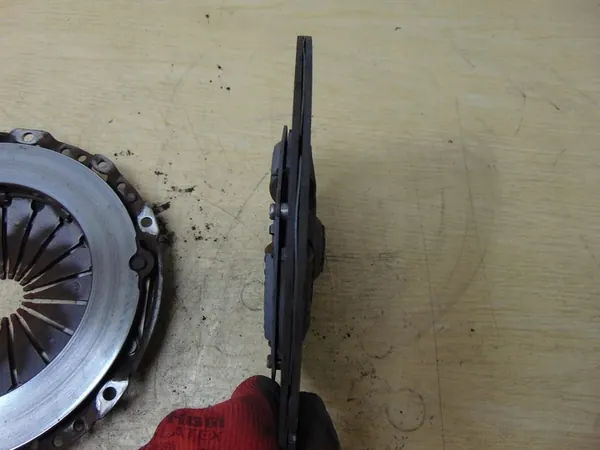 Kytkinpaketti Peugeot Partner III 1.6 HDI OEM image 7