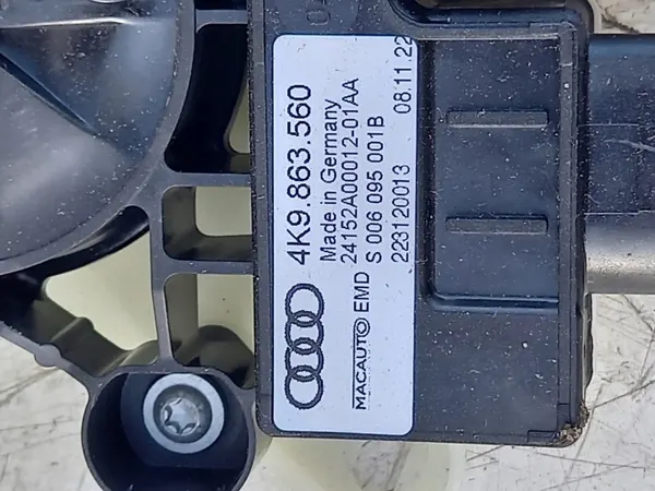 Mécanisme de rouleau de coffre Audi A6 C8 Break 4K9863560 image 4