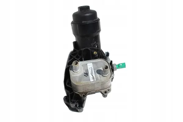 Audi Oliekoeler OEM 03N117021B met filter TDi image 2