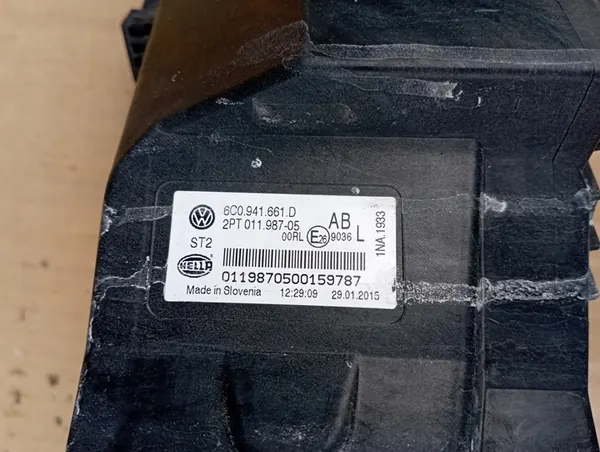 Grade de Farol de Neblina Esquerdo VW POLO 6C 6C0941661D image 4