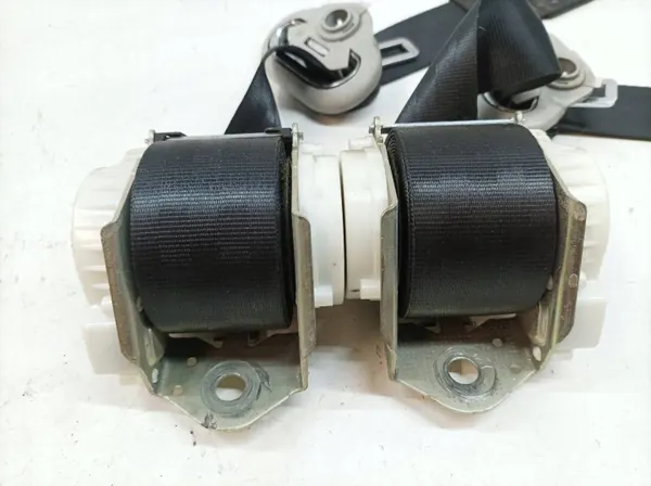 OEM 34154951 Cintos Traseiros Esquerdo e Direito image 3