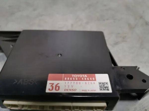 Controladores Lexus OE FBZ9677 para RX 450H 2015 image 3