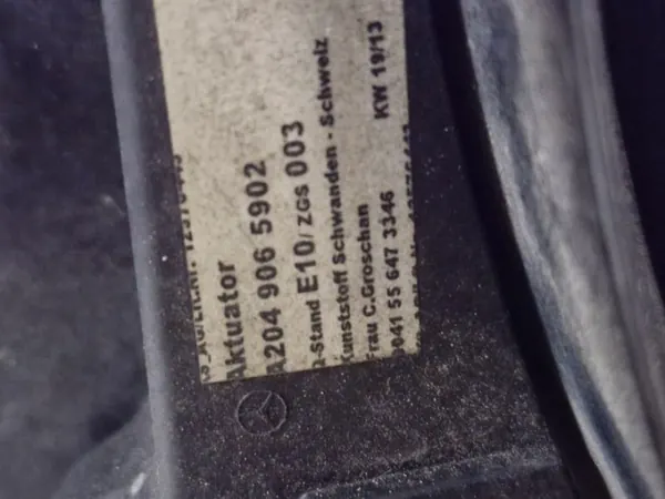 Radiatorventilator OEM A2049065902 voor Mercedes W176 1.5 CDI image 10