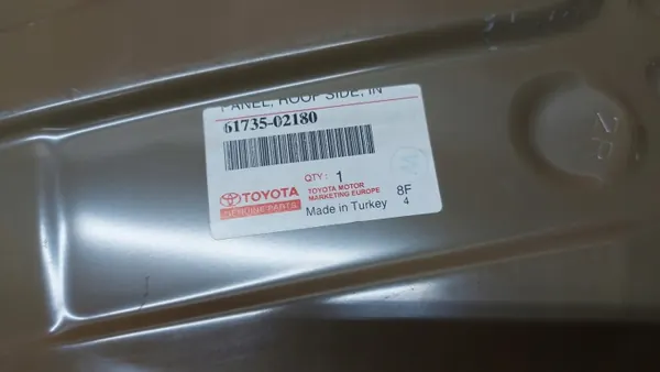 Innenverkleidung rechts hinten OEM 61735-02180 Toyota image 6