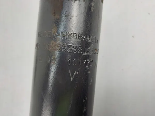 Vérin de levage de cabine OEM 0025538205 Mercedes Axor 1824 image 6
