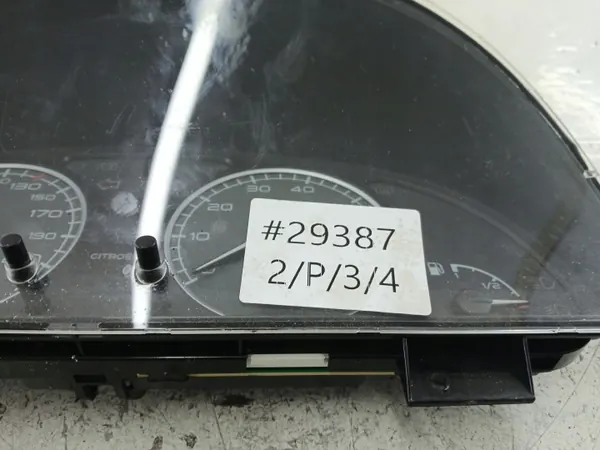 Cuentakilómetros Citroen Xsara 1.6 16V OEM P9652042980B image 6
