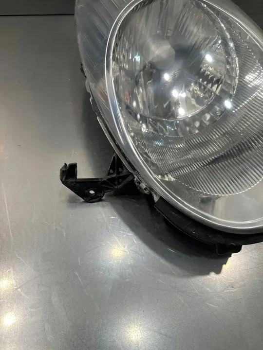 Nissan Micra 2004 Etuvalo image 2