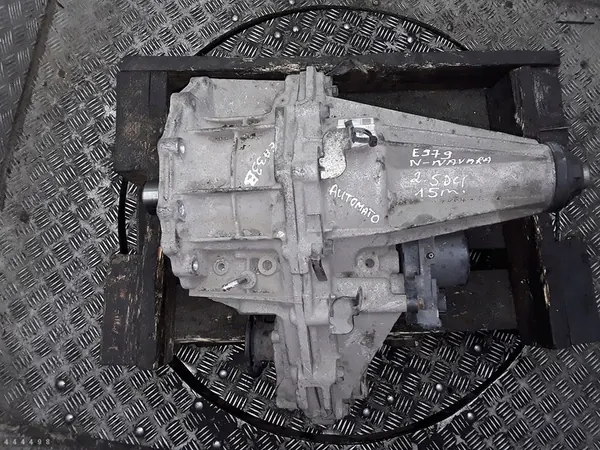 Boîte de transfert Nissan Navara 2015 2500DCI EA33B image 1