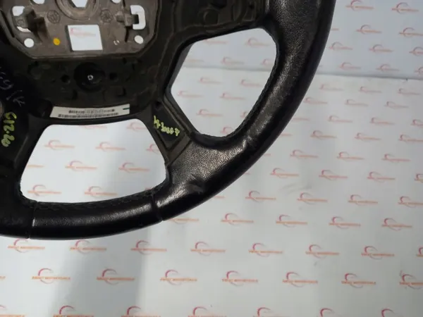Volante Ford Focus MK3 OEM BM513600AD - Usado image 4