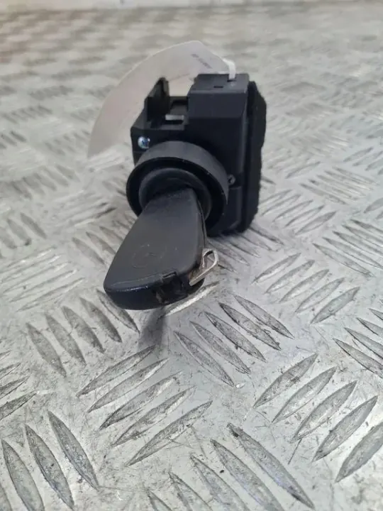 Interruptor de ignição Mercedes-Benz OEM 2085450108 C-Class image 2