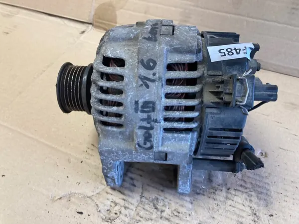 VW GOLF 3 III 1.6 Vaihtovirtageneraattori VALEO 037903023 image 4