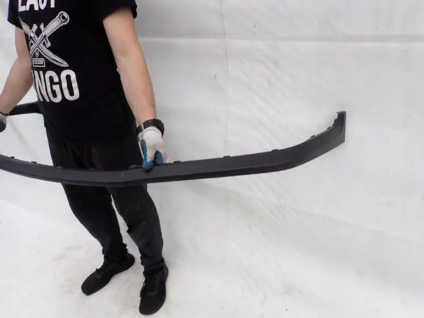 Porsche Framskärmsspoiler Cayman II 981C image 5