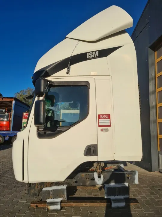 Cabine Complète OEM KOMPLETNA RENAULT GAMA D D12 EURO image 6