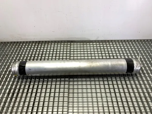 Réservoir d'air Jeep Grand Cherokee WK 68064343AC image 1