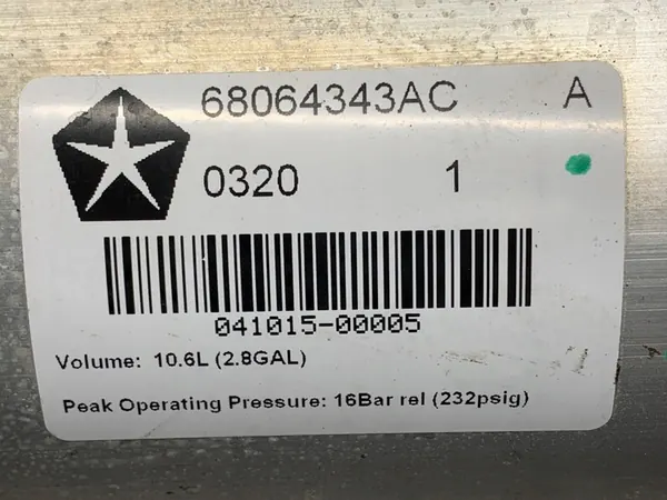 Réservoir d'air Jeep Grand Cherokee WK 68064343AC image 3