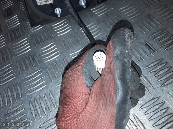 Oikea Peili Toyota Yaris II 1G3 image 3