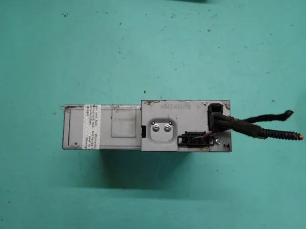 Audi A6 C6 CD-Wechsler OEM 4E0035111 4E0910111F image 3