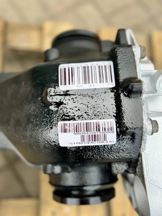 BMW E65 735i Bakaxel differential OEM 7514801 Utväxling 3.64 image 5