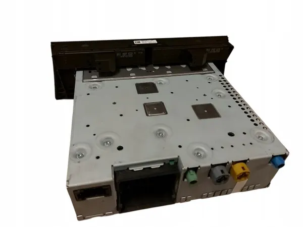 Gebrauchte MMI Audi OE 8R1035748H 748 Einheit image 3