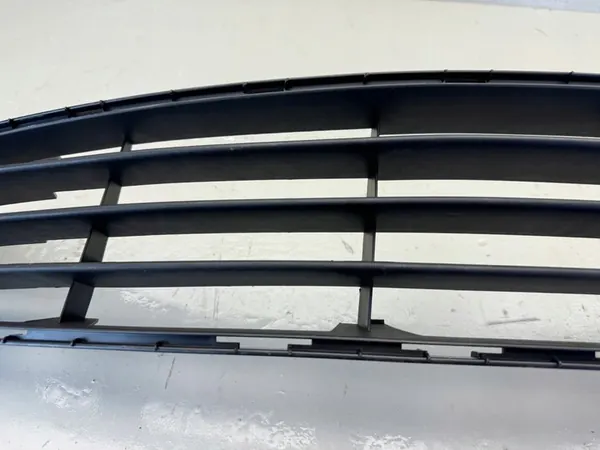 Griglia paraurti anteriore RENAULT CLIO III 8200682294 image 3