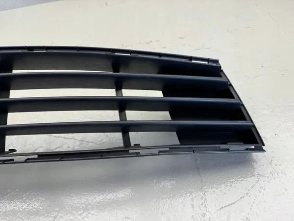 Griglia paraurti anteriore RENAULT CLIO III 8200682294 image 5