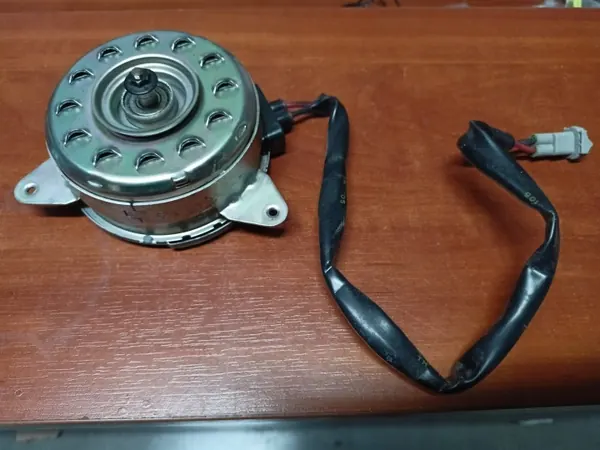 Módulo Ventilador Subaru Outback OEM T96395BG image 2