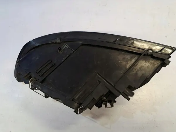 Oikea Etuheijastinlamppu Volvo S40 2004- OE 31335246 image 7